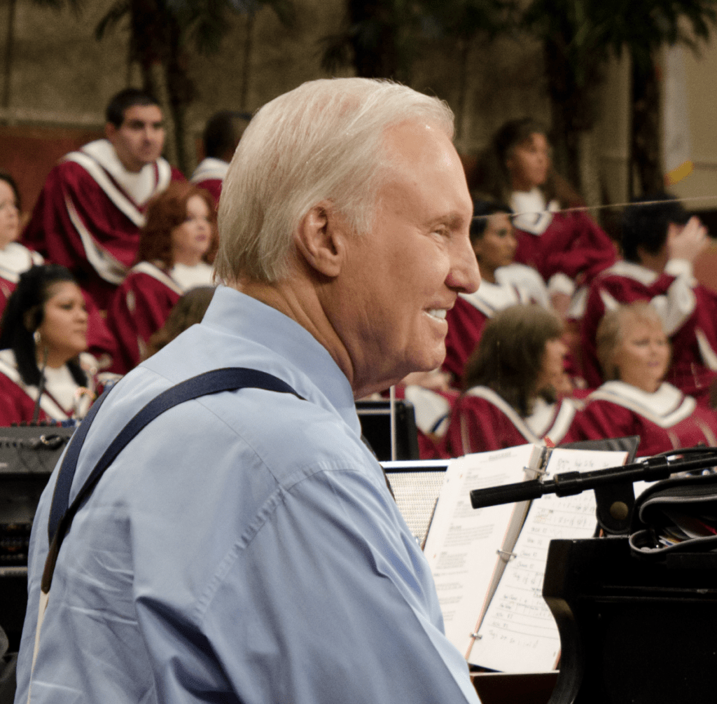 Jimmy Swaggart Dies at 90; Passionate Televangelist Was Ousted by ...